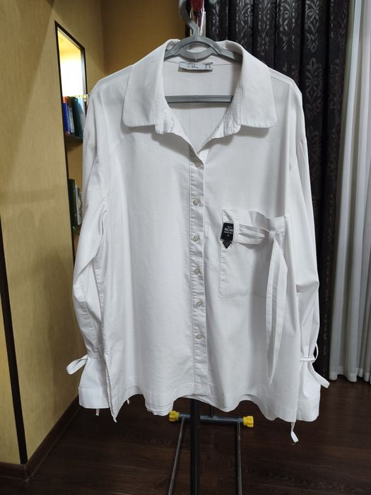 Стильная рубашка Oversize с акцентными деталями