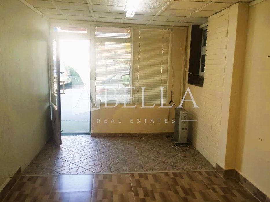 Дава се под наем Офис в София, Бъкстон - 18 кв.м за 229.5 € - Снимка #1