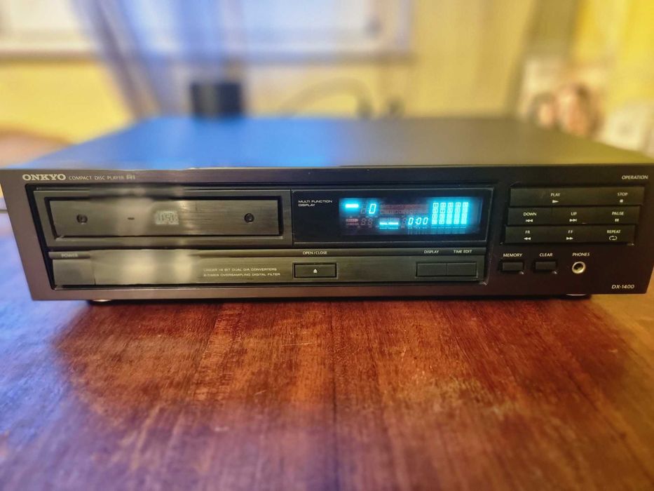 Onkyo CD Player DX-1400