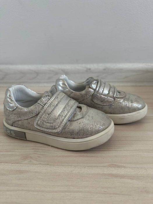 Кожаные кеды на девочку