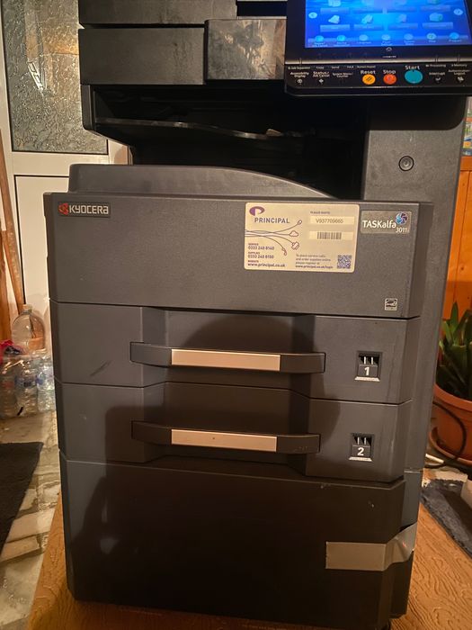 Професионална копирна машина Kyocera-3011i