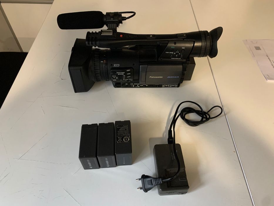 Видеокамера panasonic ag-hmc154er