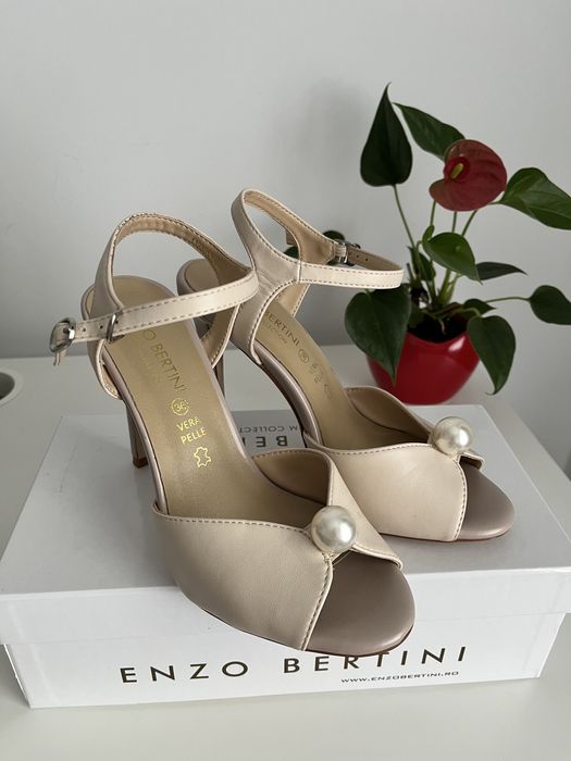 Pantofi mireasa nr 36, piele, toc 10 cm