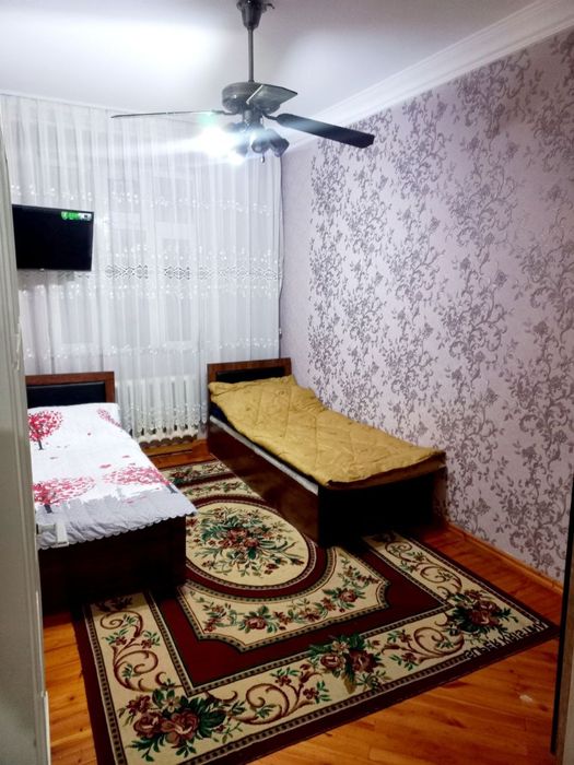 Kvartira qizlarga uqidigan ishlidigan akuratni insonlarga