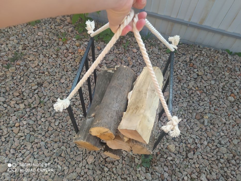 Дровница. Дровница.