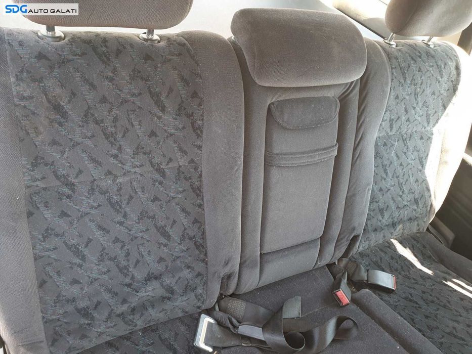 Bancheta cu Spatar si Sezut Spate Pasageri Opel Zafira A 1999 - 2005