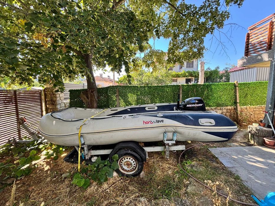 Лодка с колесар и мотор MERCURY Меркури