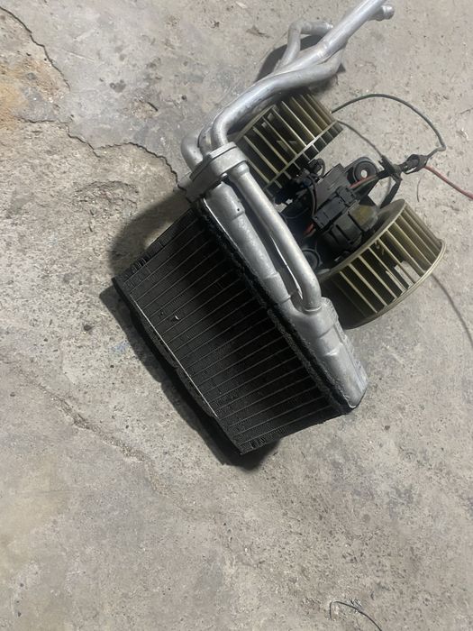 Радиатор и винтелятор печки бмв е39 х5