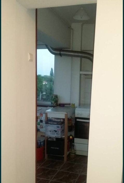 Ofer spre vanzare apartament zona Casa Cartii