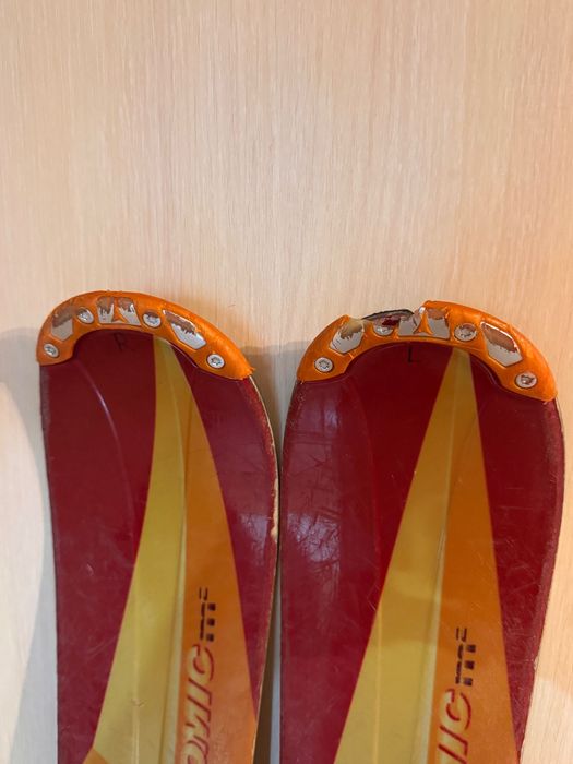 Продам лыжи Atomic мужские