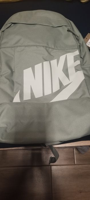 Раница  NIKE.30 евро.Нова.С етикет.
