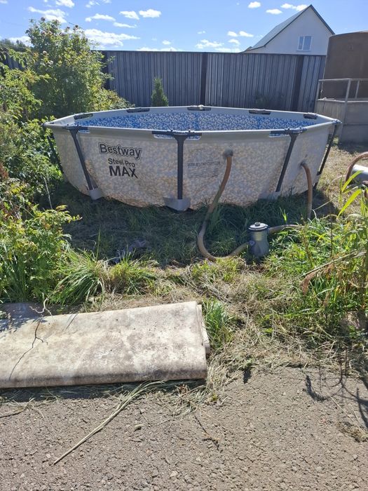 Продам бассейн недорого