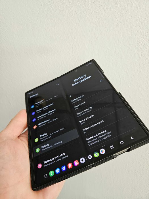 Samsung galaxy z fold 6 256 gb 12 gb Husa cadou!