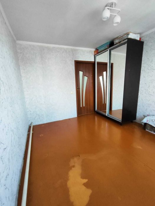 4 комнатный дом, в Рабочем поселке.