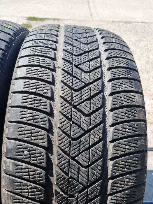 2 Anvelope Iarna 275/40 R22  PIRELLI Scorpion Winter Runflat