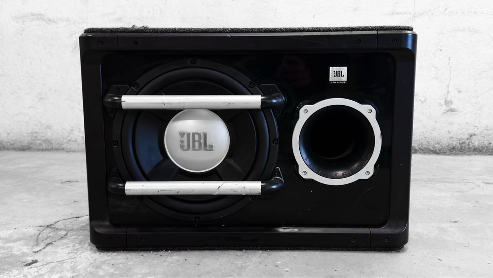 JBL GTO Субуфер 1200w за кола