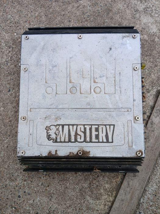 Продам усилитель MYSTERY