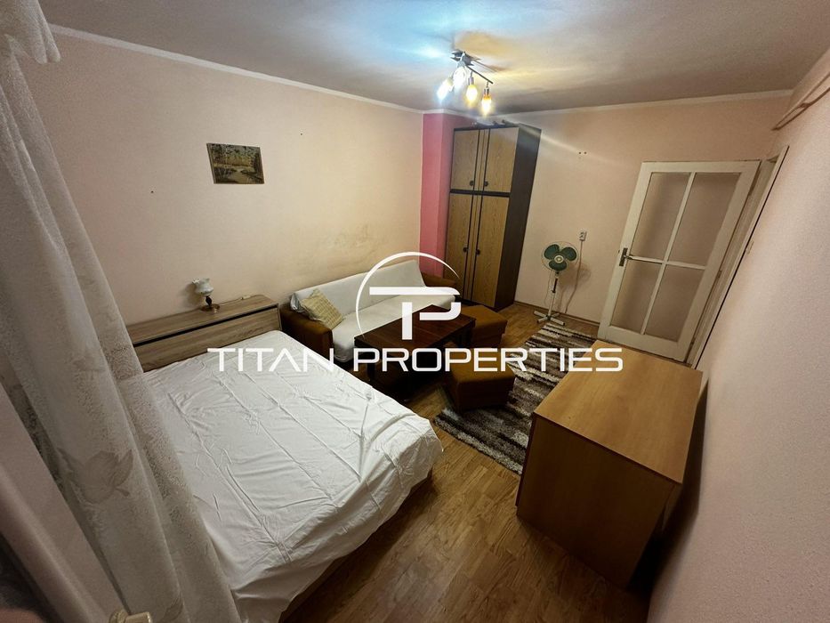 Дава се под наем Едностаен апартамент в Бургас, Изгрев - 48 кв.м за 255 € - Снимка #3