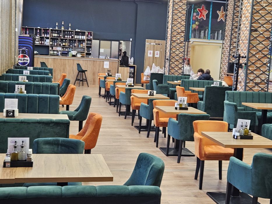 Mobilier pentru afacerea ta! - Canapele bar, club, terasa, restaurant