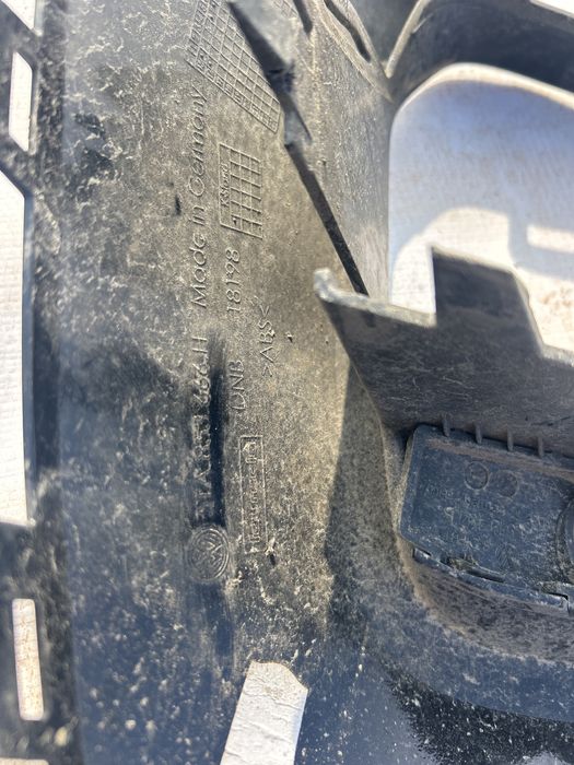 Дефлектор за предна броня VW Touran16’-21’