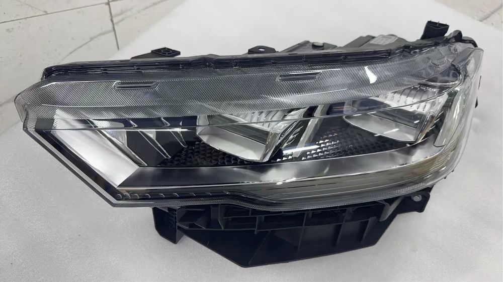 Фары на чанган cs55 plus changan