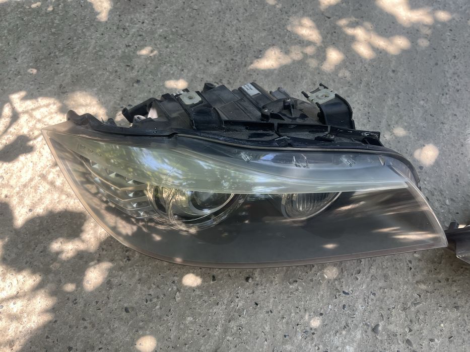 Far stanga bi-xenon adaptiv semnalizare led Bmw  E90 E91 facelift 2008-2012