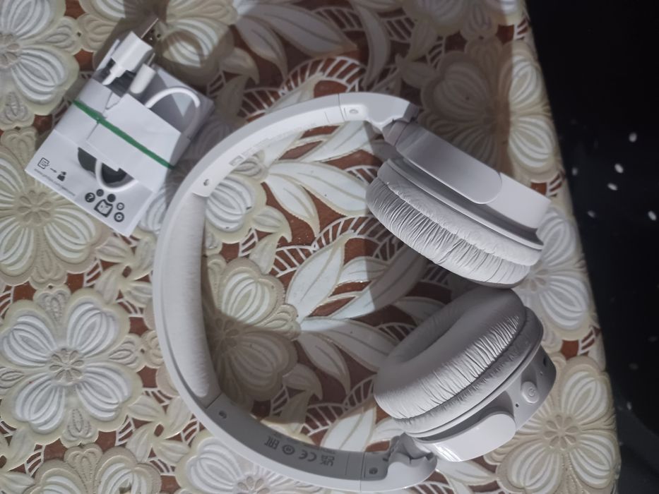 Безжични слушалки Philips