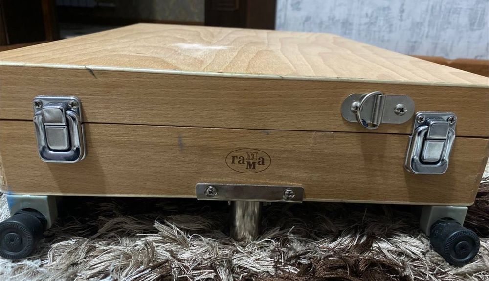 продается этюдник