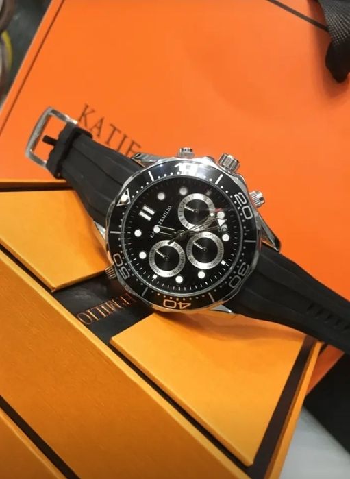 Часы наручные мужские