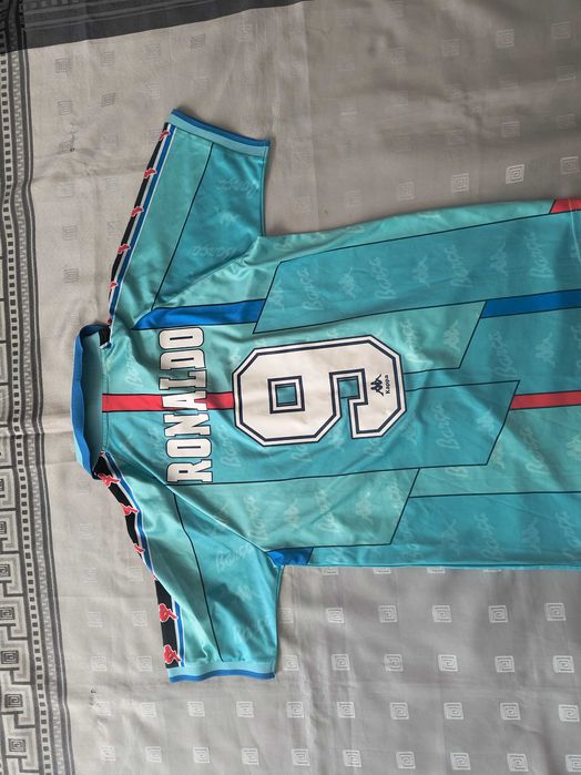 Роналдо Назарио, Барселона гостуваща фланелка 96-97 (Beckett COA)