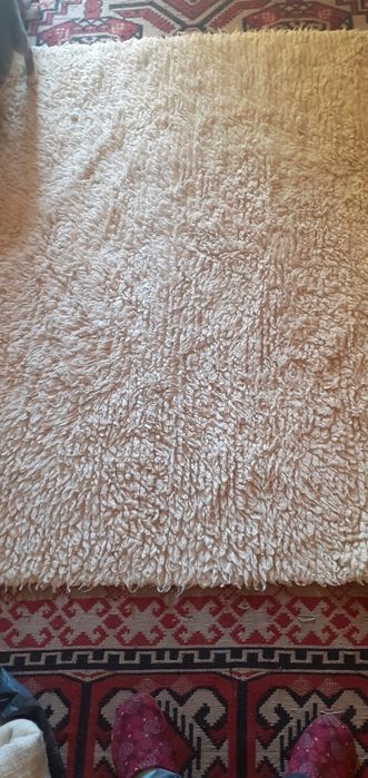 Бели китеници за холова гарнитура
77/143
83/145
103/1