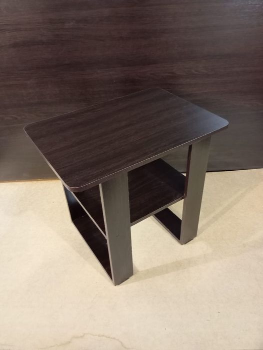 Продам журнальный столик