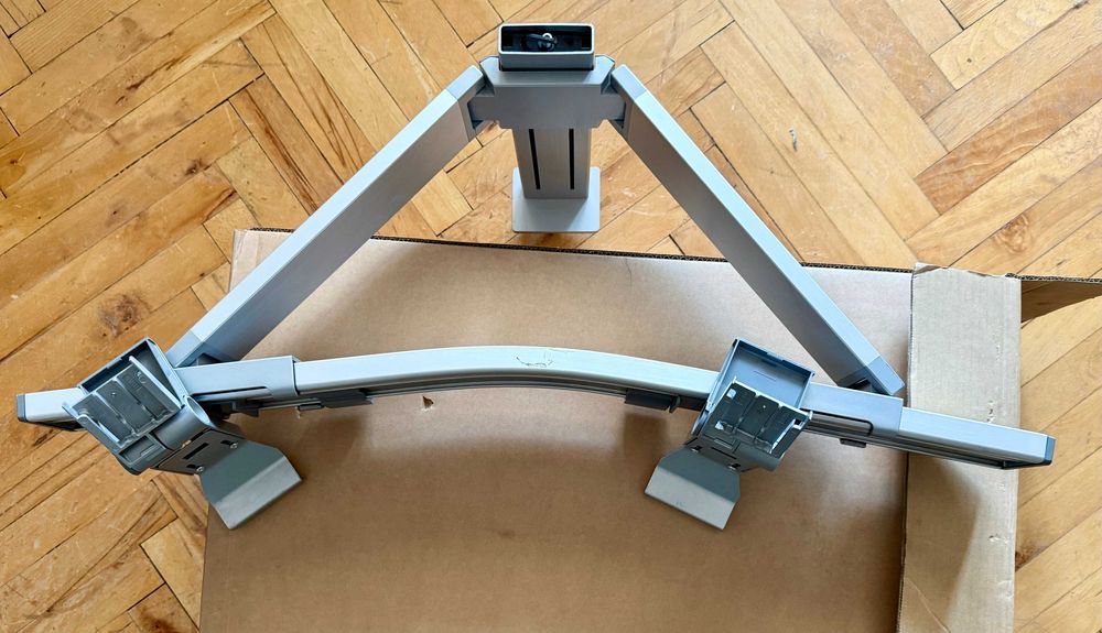 2бр. /Регулируема стойка за два монитор / Turnstone Bivi