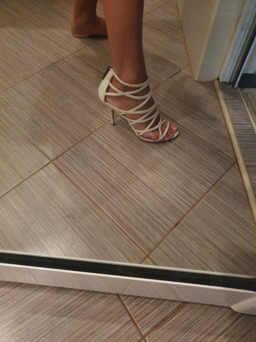 Кокетни сандали Ganni