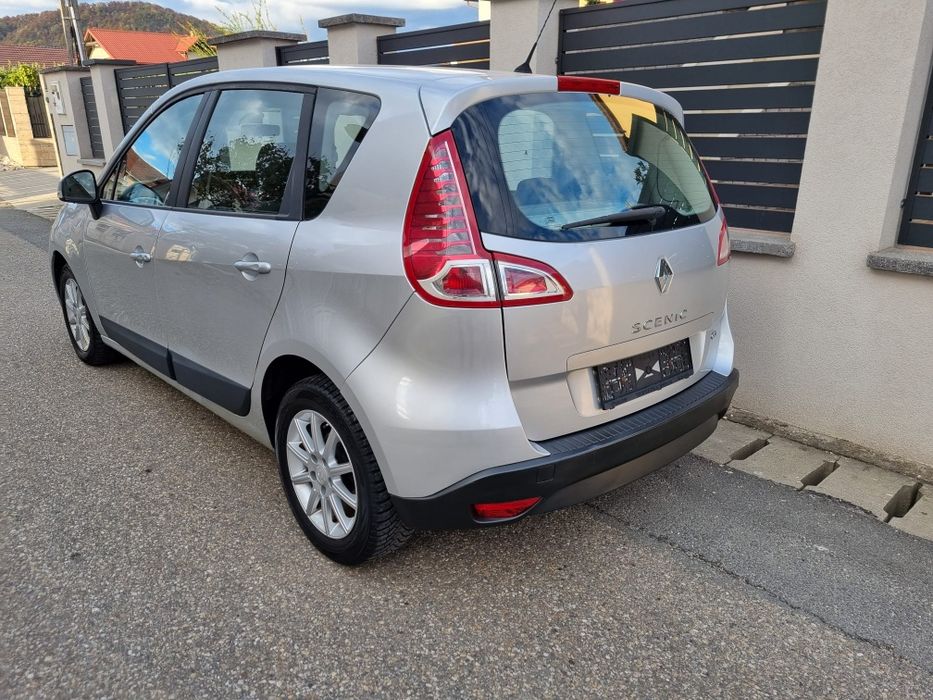 RENAULT Scenic 2010 — imagine 3