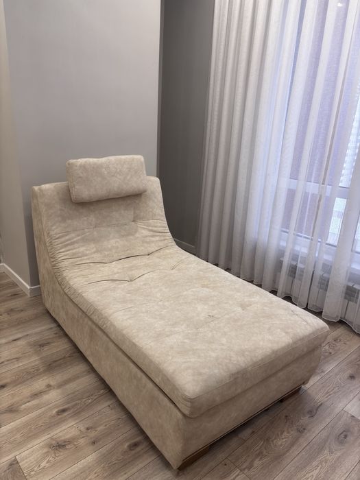 Продается комплект из 2 диванов