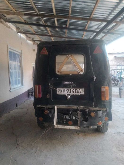 avtomobil GAZ 69 / автомобиль ГАЗ 69