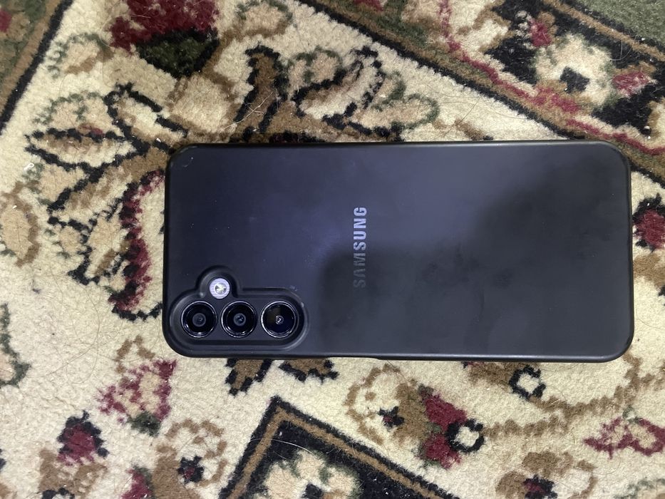 Продам самсунг а14 128 гб