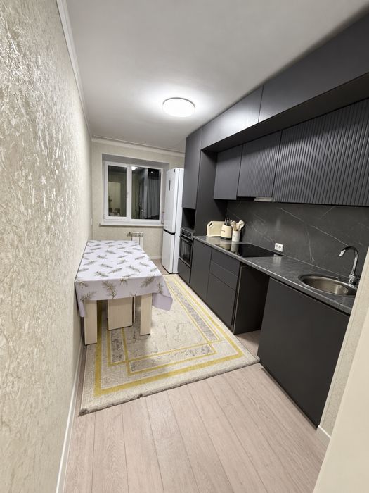 Продам 3 комнатный квартира