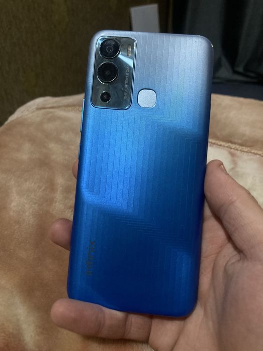 Продам Infinix HOT 12i