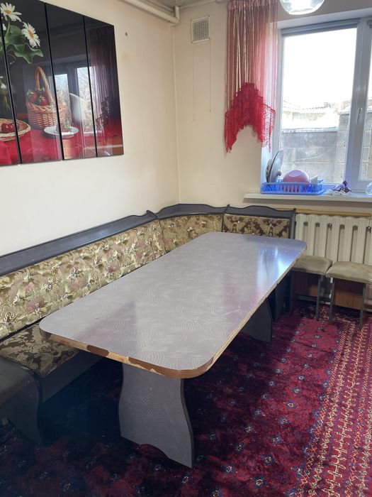 продам кухонный уголок