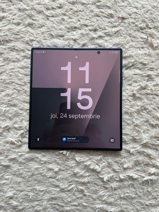 Samsung  galaxy fold 7