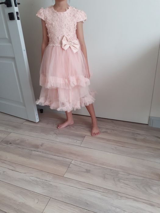 Детские платье для  праздников