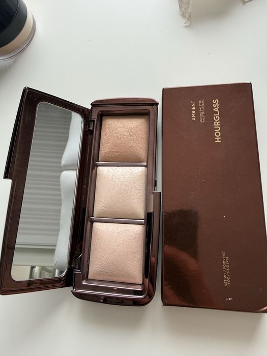 Козметика Hourglass Dior Bobbi Brown
