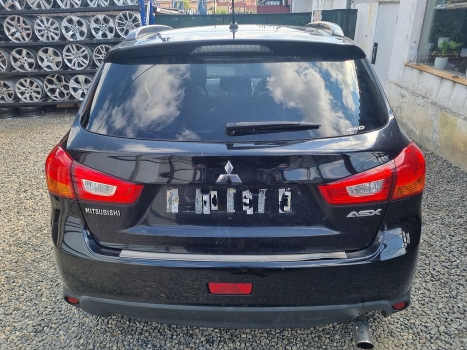 Dezmembrari dezmembrez  Mitsubishi ASX facelift 1.8D 1.6i 2012 - 2018