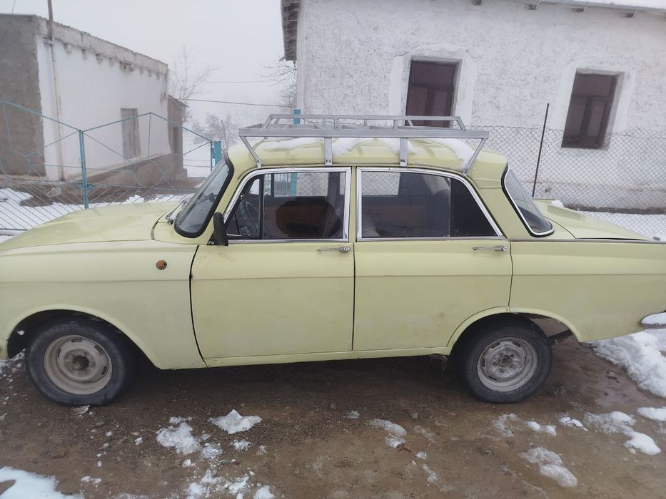 Moskivich 412 moshina holati yaxshi