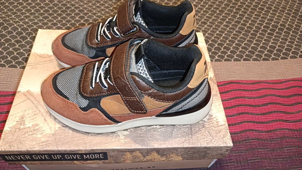 Încălțăminte copii pentru școală sport adidas reebok skechers nike