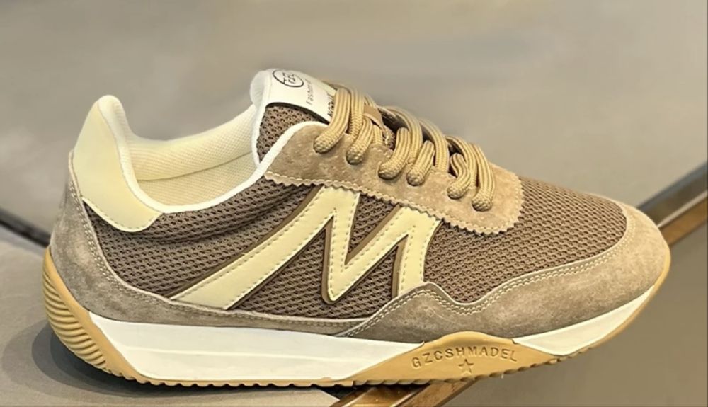 Мужский крассовки