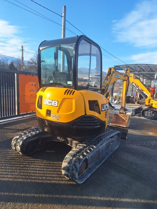 Miniexcavatoare jcb 8030 an 2011
