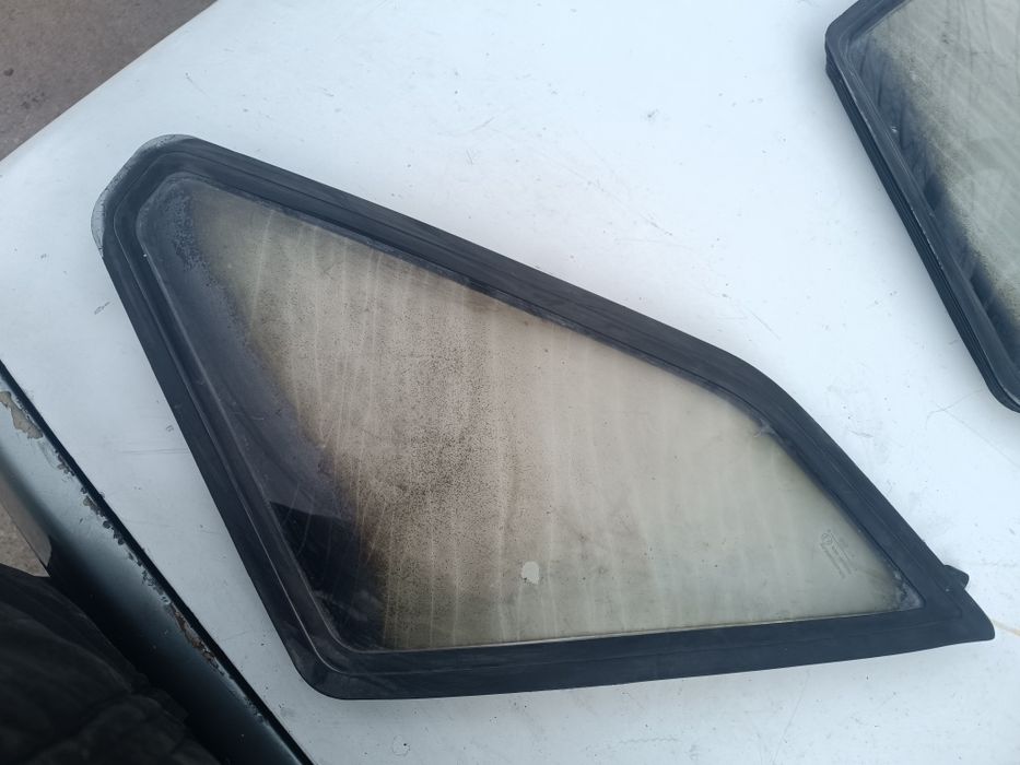 Задние форточки Ваз 2109